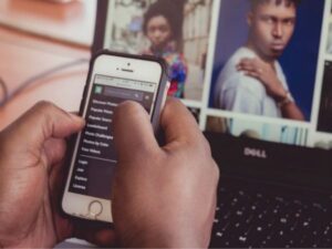 How To Find Someone's Social Media By Phone Number Fast